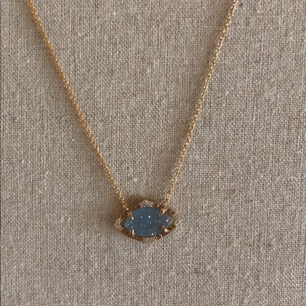 Stella & Dot Charlotte Pendant